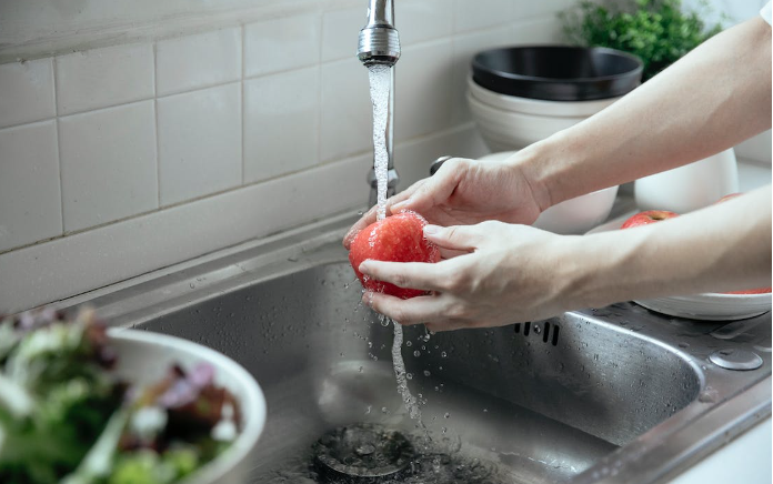 washing vegetables